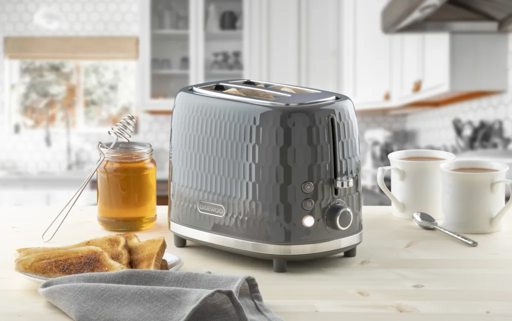 How to Clean Coffee Maker With Vinegar: Quick & Easy Guide